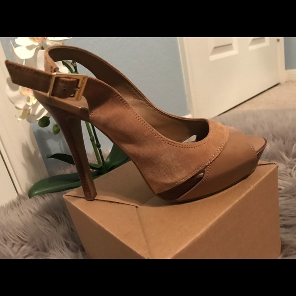 BCBGeneration high heels - Picture 1 of 8